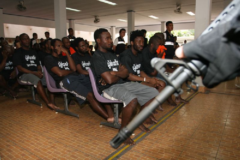 immigration-crackdown-thai-government-detainees