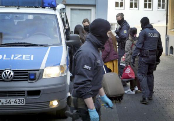 German police raid Thai ssex trafficking gang's brothels in Germany