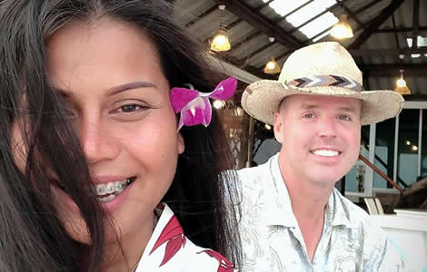 american-thai-wife-couple-phuket-sea-home-authorities-police-hunt