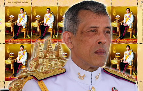 thai-king-birthday-ceremony-thailand-people-sunday