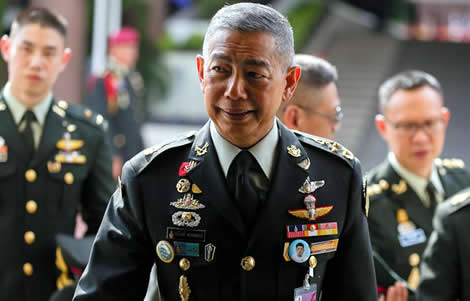 fake-news-thai-army-leader-apirat-bomb-attack-poll-people-government