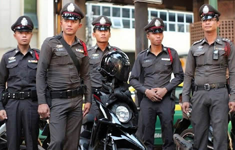 royal-thai-police-thailand-foreigners-counry-people-force-corruption