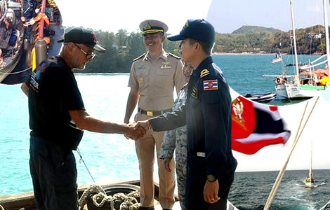 phuket-naval-patrol-rescues-uk-boat-michael-turner