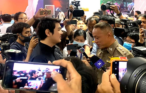 press-conference-piyabutr-saengkanokkul-police-visit