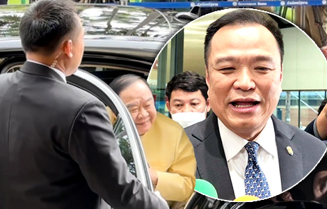 anutin-waits-for-call-from-pheu-thai-slams-move-forward-indentity-politics