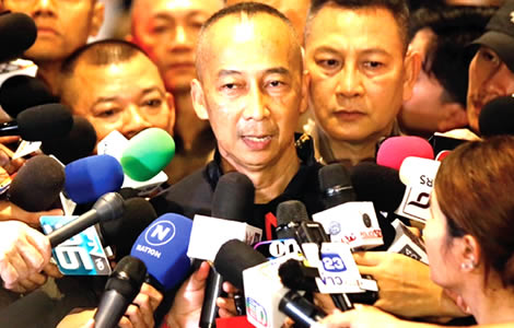 police-chief-torasak-2-dead-in-siam-paragon-attack