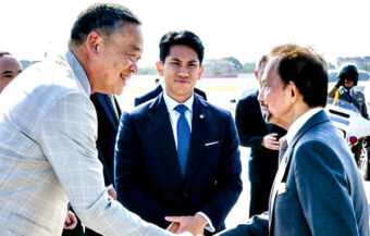 Sultan of Brunei and Prince fly into Bangkok for cooperation talks with the Thai government
