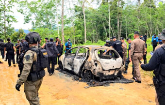 Police officer murdered in Narathiwat a day after transfer news. Insurgents later bomb remains convoy in night attack