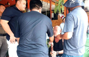 iPhone saves woman from a crossbow arrow fired by crazy Norwegian on Thursday morning in Surat Thani