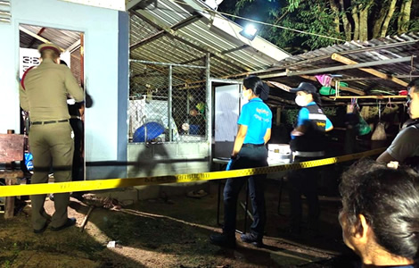 Kanchanaburi police arrest 41 year old man on Friday who fatally stabbed his mother in the back 19 times
