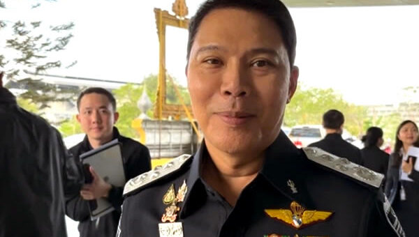 Director-general of DSI Police denies that he has been moved to an inactive post after reports in Bangkok