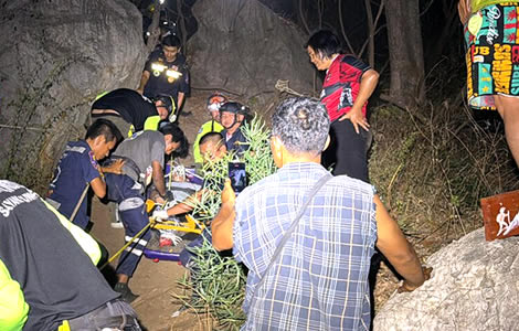 Tourists on Phetchaburi’s Mount Ego rescued on Saturday night after one fainted climbing down the slope