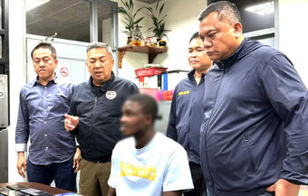 24 year old Nigerian scammer arrested in Nonthaburi after 23 complaints police linked to Thai girlfriend