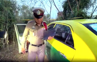 Ayutthaya police investigate foul murder of Pathum Thani based taxi driver found on Tuesday evening