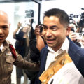 Press posse captures Thailand’s ongoing police crisis as former top cop Big Joke visits CSD headquarters
