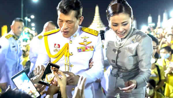 Joyous birthday celebrations for Queen Suthida begin in Bangkok, Thailand and among Thais overseas