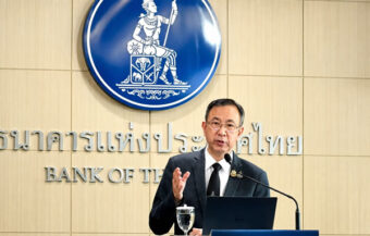 Central bank holds interest rate steady at 1% as real economy strains and investment targets technology