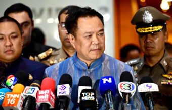 PM orders killer former MP in cuffs after rebuking police for allowing him to talk with reporters without restraint