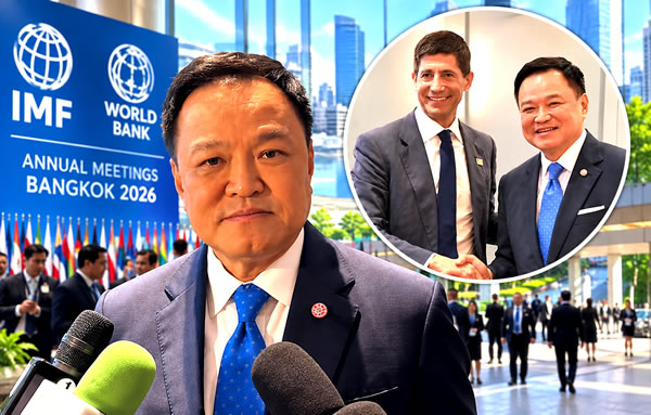 泰国总理在曼谷举行的国际货币基金组织和世界银行峰会闭幕之际沾沾自喜,坚称泰国的地位已经提升。